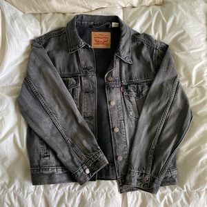 Levi’s 90s Denim Trucker Jacket